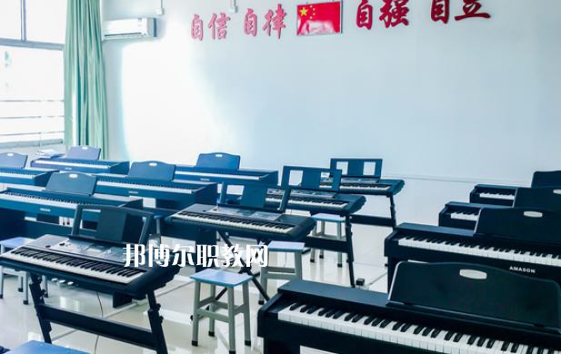 惠州高迪技工學(xué)校2020年報(bào)名條件、招生要求、招生對象