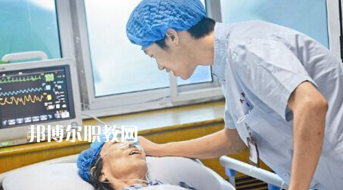 貴陽2020年適合男生的衛(wèi)校專業(yè)