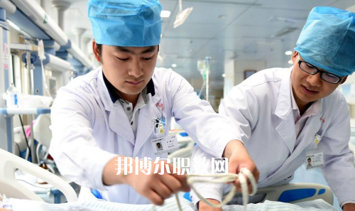 貴陽2020年男生上衛(wèi)校學什么好