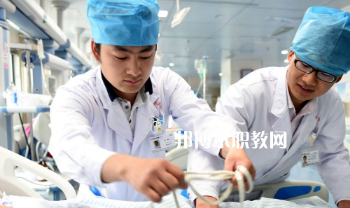貴陽2020年男生初中畢業(yè)上衛(wèi)校
