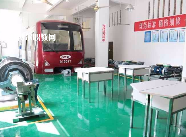 重慶2021年初中生能學(xué)鐵路學(xué)校嗎
