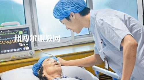 貴陽(yáng)2021年女生初中畢業(yè)上衛(wèi)校