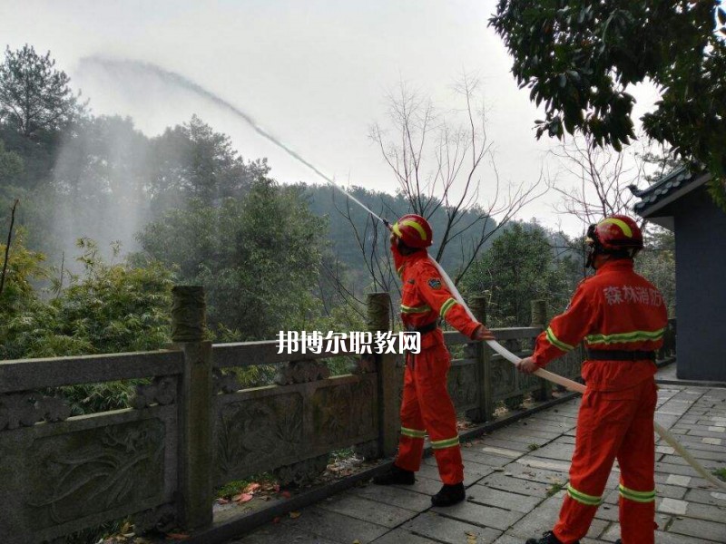 四川2021年哪個學(xué)校有消防技術(shù)工程學(xué)校