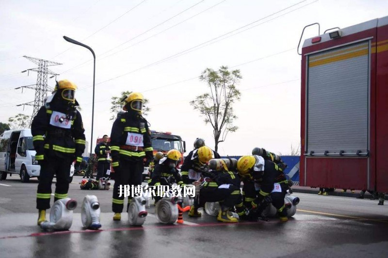 四川2021年初中生學消防技術(shù)工程學校怎么樣