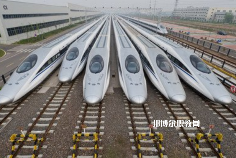 重慶2021年初中生能讀鐵路學校嗎