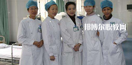 貴陽(yáng)2021年讀衛(wèi)校學(xué)什么技術(shù)好