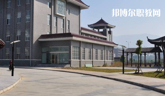 安徽黃梅戲藝術職業(yè)學院(中專部)2021年報名條件、招生要求、招生對象