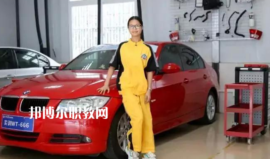 廣東2021年女生讀汽修學(xué)校學(xué)什么專業(yè)好