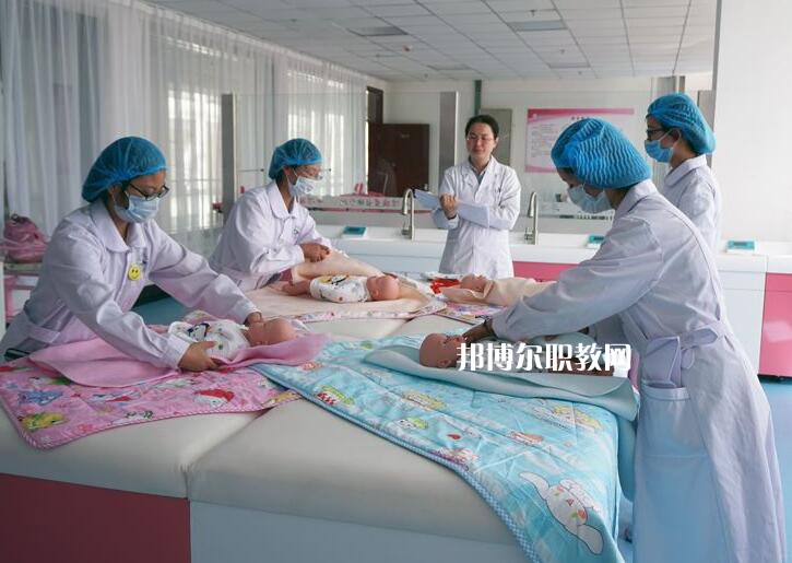 重慶2021年衛(wèi)校學什么好