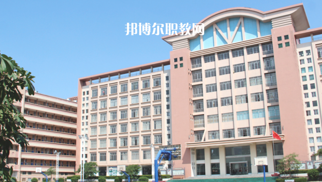 汕頭經(jīng)貿(mào)職業(yè)技術(shù)學校怎么樣、好不好
