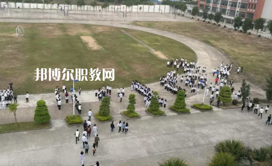 汕頭潮陽(yáng)區(qū)職業(yè)技術(shù)學(xué)校怎么樣、好不好