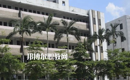 吳川職業(yè)高級中學(xué)2021年學(xué)費(fèi)、收費(fèi)多少