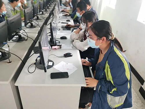 江蘇省金山中等專業(yè)學校2021年報名條件、招生要求、招生對象
