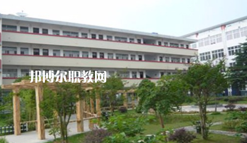 滁州市旅游商貿(mào)學(xué)校怎么樣、好不好