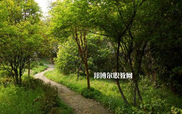 重慶船舶工業(yè)技工學(xué)校怎么樣、好不好