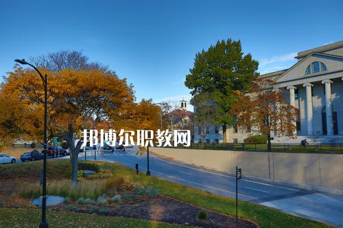 四川省工業(yè)設(shè)備安裝技工學(xué)校2021年報(bào)名條件、招生要求