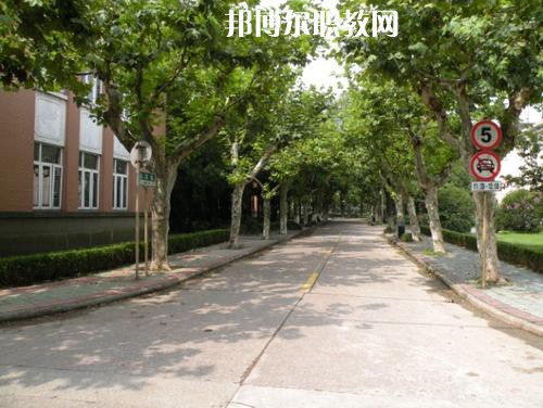 滎經縣職業(yè)高級中學2021年招生錄取分數線