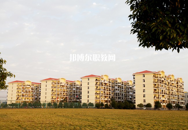 合肥行知技工學(xué)校2021年報名條件、招生要求、招生對象