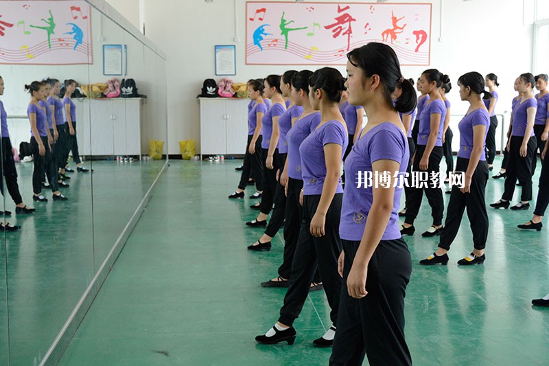 惠水中等職業(yè)學校2021年報名條件、招生要求