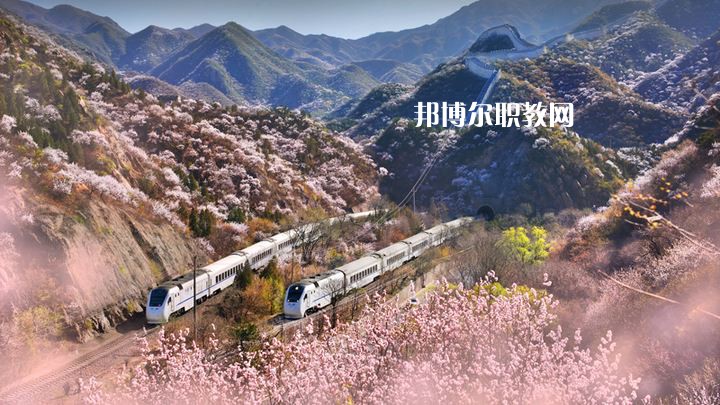 洛陽商業(yè)職業(yè)中等專業(yè)學校怎么樣、好不好