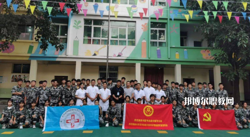 西雙版納經(jīng)濟(jì)管理職業(yè)學(xué)校2021年報(bào)名條件、招生要求、招生對(duì)象