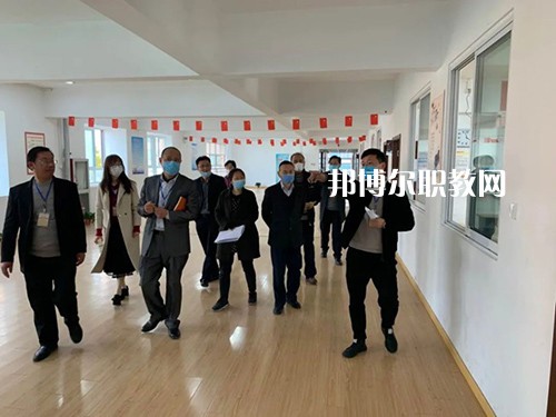 泰州市鳳凰藝術(shù)學(xué)校怎么樣、好不好