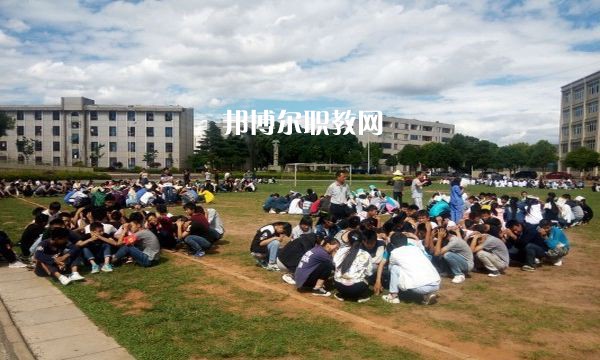 宜良縣職業(yè)高級中學(xué)2021年學(xué)費、收費多少