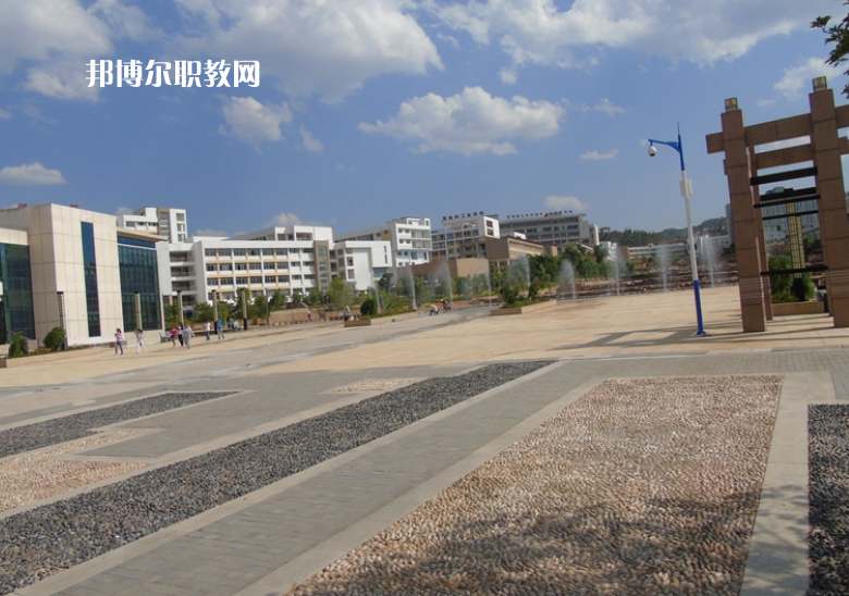 楚雄機(jī)械電子職業(yè)技術(shù)學(xué)校2021年學(xué)費(fèi)、收費(fèi)多少