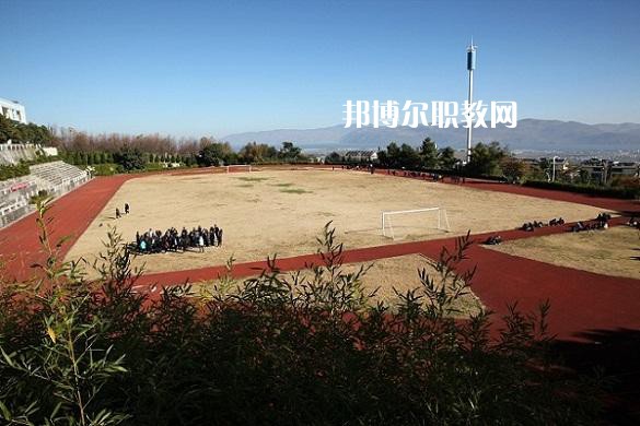 大理州財(cái)貿(mào)學(xué)校2021年報(bào)名條件、招生要求、招生對(duì)象