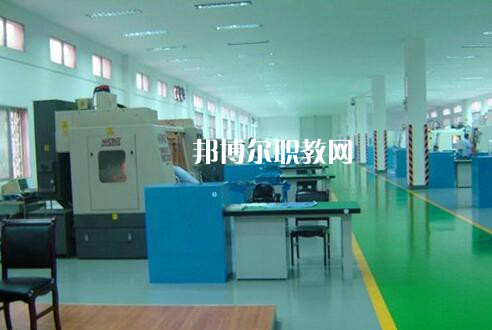 雅安航空工業(yè)聯(lián)合技工學(xué)校怎么樣、好不好