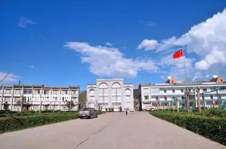 紅河財經(jīng)學(xué)校怎么樣、好不好