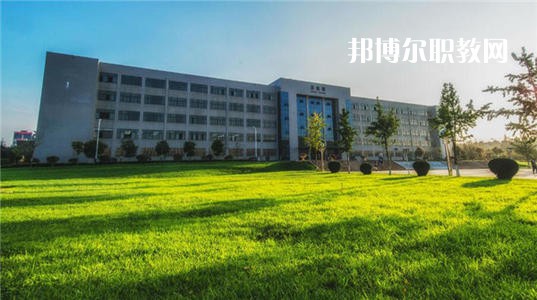 云南財(cái)經(jīng)學(xué)校怎么樣、好不好
