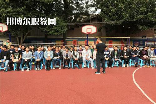 四川省彝文學(xué)校2021年報(bào)名條件、招生要求、招生對象