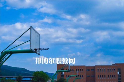 四川五月花技師學(xué)院怎么樣、好不好