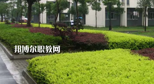 安徽工商行政管理學(xué)校2021年學(xué)費(fèi)、收費(fèi)多少