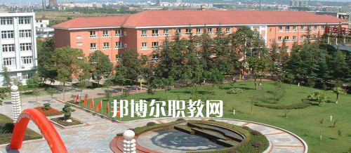 四川工程職業(yè)技術(shù)學(xué)院2021年報(bào)名條件、招生要求、招生對(duì)象