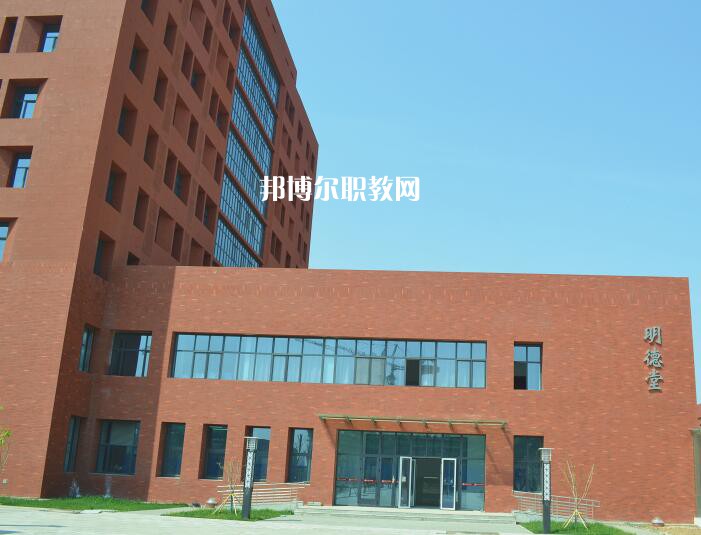 張家口機(jī)械工業(yè)學(xué)校2022年報(bào)名條件、招生要求、招生對(duì)象