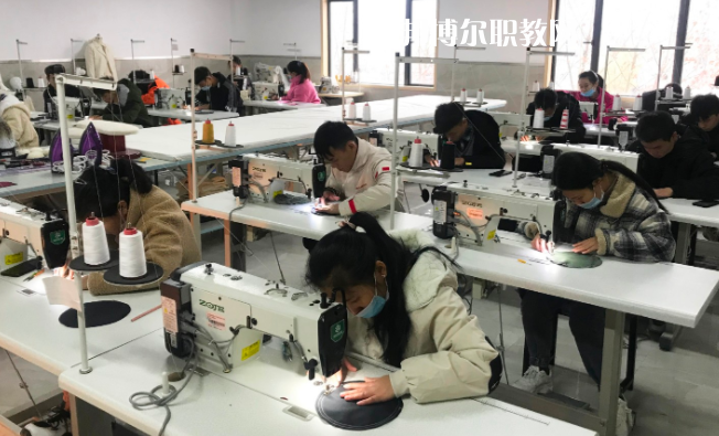 貴州特殊教育中等職業(yè)技術(shù)學(xué)校2022年報名條件、招生要求、招生對象
