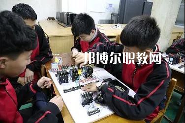 咸陽中鐵工程職業(yè)技術(shù)學(xué)校2022年報(bào)名條件、招生要求、招生對象