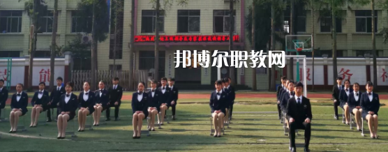 成都恒輝技工學(xué)校2022年報(bào)名條件、招生要求、招生對(duì)象