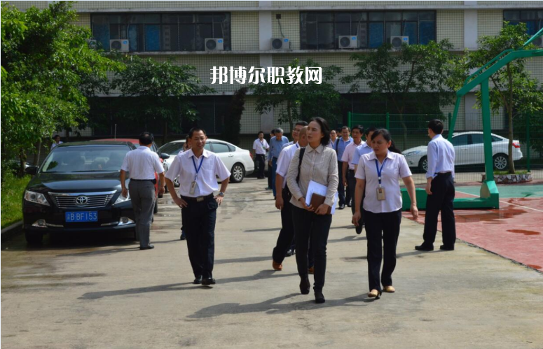 重慶渝北區(qū)竟成中學校2022年報名條件、招生要求、招生對象