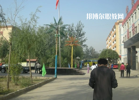 石家莊中美經(jīng)貿(mào)中等專業(yè)學(xué)校2022年報名條件、招生要求、招生對象