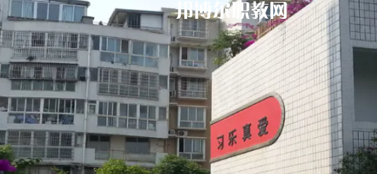 天府成人中等專業(yè)學(xué)校2022年報(bào)名條件、招生要求、招生對(duì)象