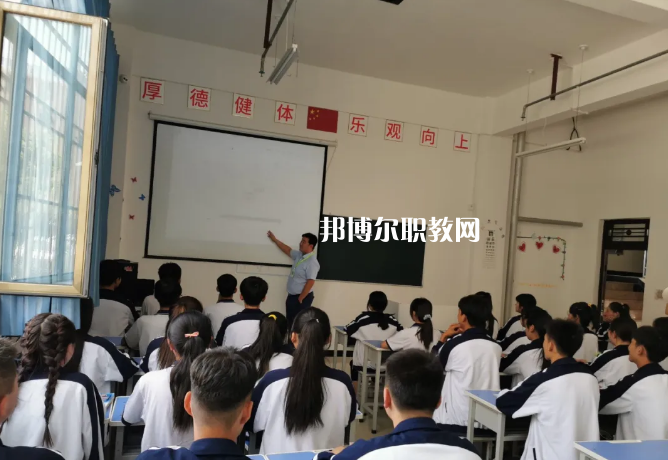 武威大宇職業(yè)技術(shù)學(xué)校2022年學(xué)費(fèi)、收費(fèi)多少