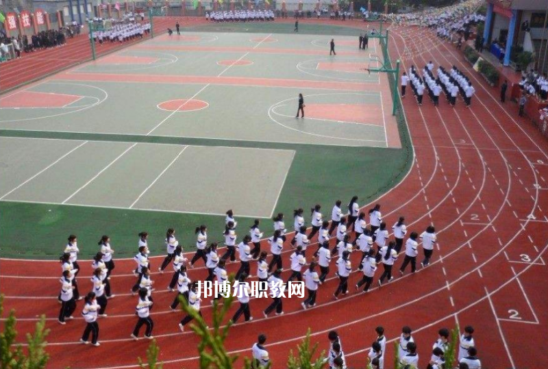 重慶巫溪縣職業(yè)教育中心2022年報(bào)名條件、招生要求、招生對象