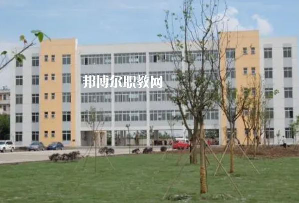 四川省廣漢市職業(yè)中專學(xué)校2022年報名條件、招生對象、招生要求
