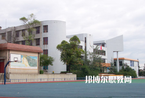 四川德陽(yáng)黃許職業(yè)中專學(xué)校怎么樣、好不好