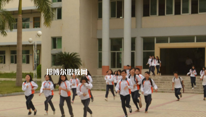 汕頭潮陽區(qū)職業(yè)技術(shù)學(xué)校2022年報名條件、招生要求、招生對象