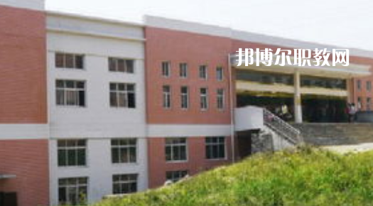 德江中等職業(yè)學(xué)校2022年報(bào)名條件、招生要求、招生對(duì)象