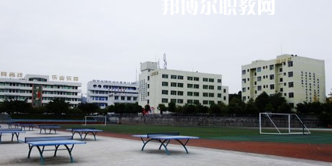 閬中江南高級職業(yè)中學(xué)2022年報(bào)名條件、招生要求、招生對象